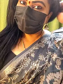 Snapshot of honey-flower chatting on November 6, 2025, 4:19 pm honey-flower online show from November 6, 2025, 4:19 pm