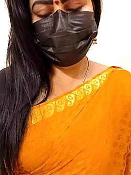 Snapshot of honey-flower chatting on November 8, 2025, 6:13 am honey-flower online show from November 8, 2025, 6:13 am