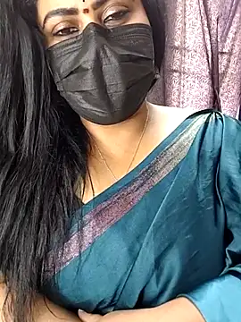 Snapshot of honey-flower chatting on November 20, 2025, 7:52 am honey-flower online show from November 20, 2025, 7:52 am