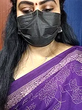 Snapshot of honey-flower chatting on November 21, 2025, 11:20 am honey-flower online show from November 21, 2025, 11:20 am