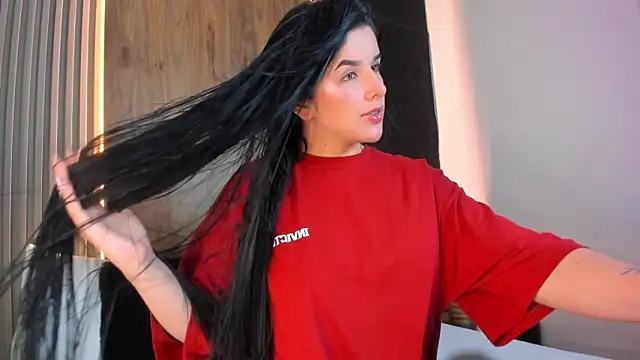 evelin lopezz online show from February 18, 2026, 2:18 am