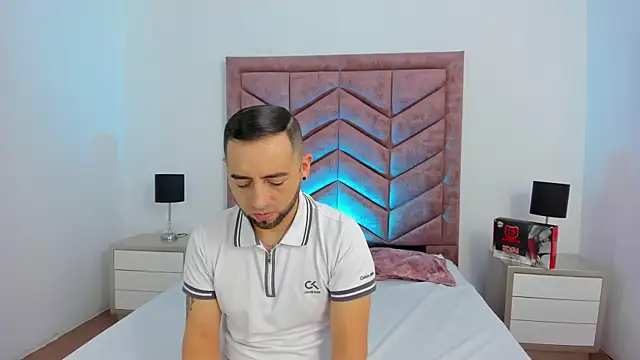 Snapshot of Lushian_ chatting on June 4, 2026, 4:13 pm Lushian online show from June 4, 2026, 4:13 pm
