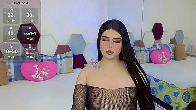 kushina uzumaki75 online show from October 29, 2025, 4:04 am