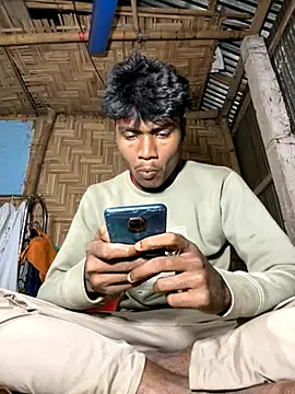 tamannacouple online show from November 19, 2025, 6:52 pm