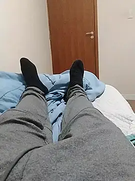 LeoMaduroSP online show from September 28, 2025, 1:44 am