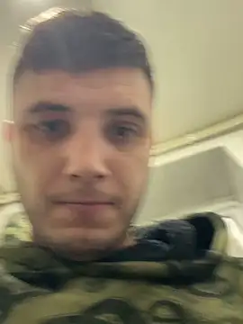 kisspussy1993 online show from December 4, 2025, 4:33 am