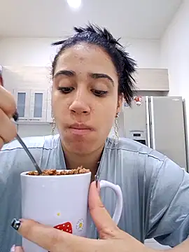 Samantha hotly online show from February 21, 2026, 1:56 pm