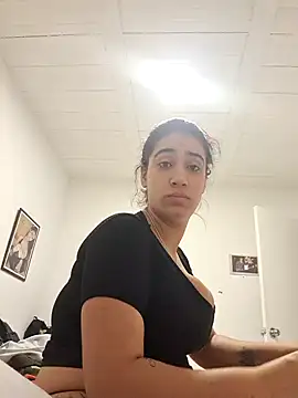 Samantha hotly online show from March 27, 2026, 11:21 am