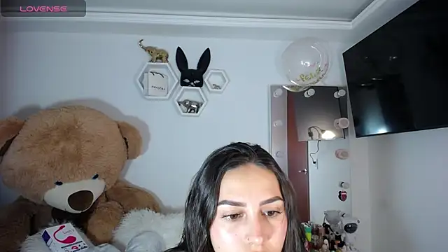 channel-rose1 online show from March 6, 2026, 8:11 am