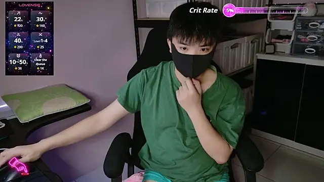 doggyman523 online show from December 22, 2025, 3:42 pm