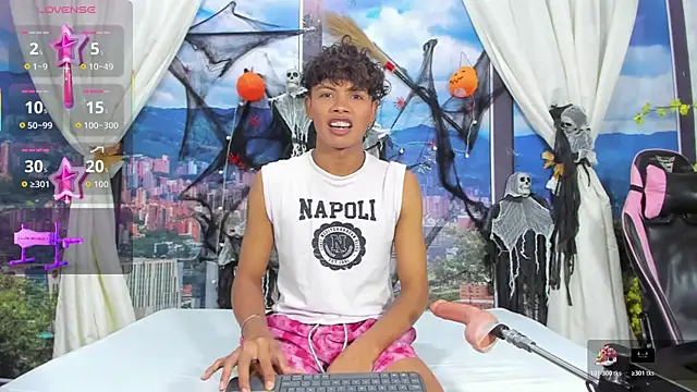 MilthonDelis online show from October 25, 2025, 3:14 am