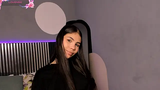 Snapshot of Emilybeltons chatting on September 30, 2025, 7:30 pm Emilybeltons online show from September 30, 2025, 7:30 pm