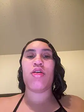 Snapshot of carlithefreak chatting on May 15, 2026, 9:33 pm carlithefreak online show from May 15, 2026, 9:33 pm