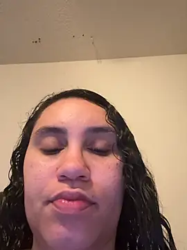 Snapshot of carlithefreak chatting on May 27, 2026, 9:34 pm carlithefreak online show from May 27, 2026, 9:34 pm