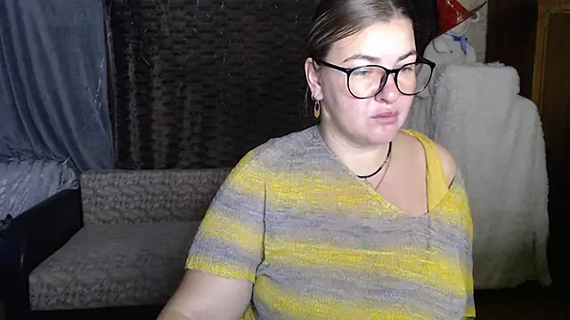 NikaSkylink online show from November 6, 2025, 3:51 am