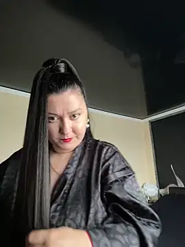 Snapshot of Liza_Will chatting on May 5, 2026, 6:21 am Liza Will online show from May 5, 2026, 6:21 am