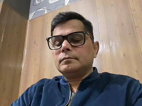 Snapshot of ultimatebooboo chatting on February 5, 2026, 11:37 am ultimatebooboo online show from February 5, 2026, 11:37 am