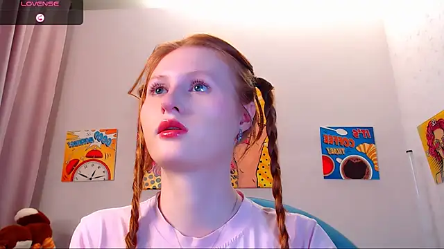 LuxXAngel online show from November 2, 2025, 12:13 am