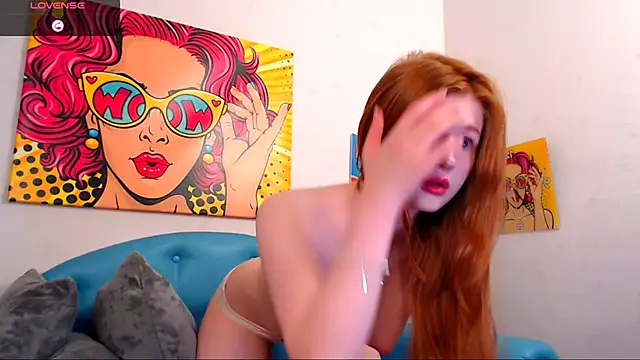 LuxXAngel online show from November 12, 2025, 12:33 am