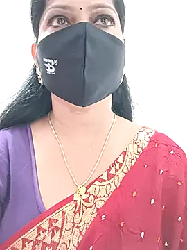 Snapshot of shivani27 chatting on September 26, 2025, 7:34 am shivani27 online show from September 26, 2025, 7:34 am