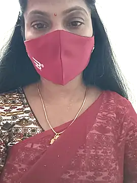 shivani27 online show from November 26, 2025, 9:54 am