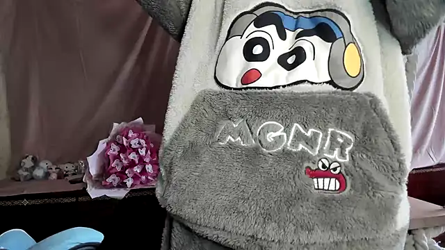 kioshi kiss online show from December 15, 2025, 11:25 am