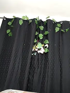 AntonelaMorriz online show from April 11, 2026, 8:40 am