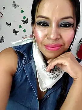 AntonelaMorriz online show from May 30, 2026, 9:06 am
