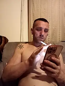 Snapshot of YzabellFabioo chatting on March 14, 2026, 9:31 pm YzabellFabioo online show from March 14, 2026, 9:31 pm