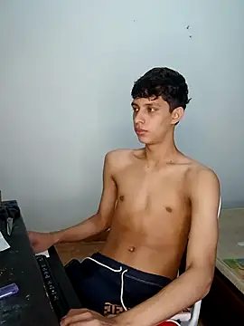 Snapshot of Allnei chatting on November 9, 2025, 7:34 pm Allnei online show from November 9, 2025, 7:34 pm