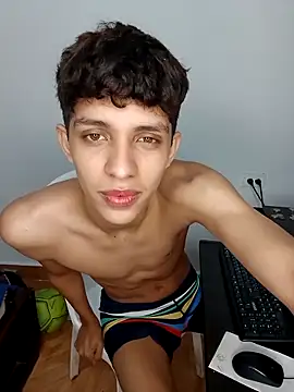 Snapshot of Allnei chatting on November 14, 2025, 1:54 pm Allnei online show from November 14, 2025, 1:54 pm