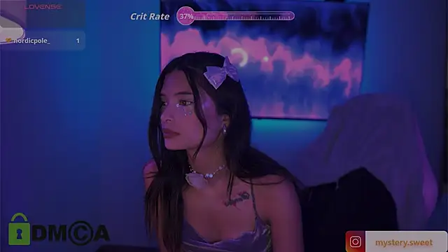 jenniekim777 online show from April 13, 2026, 2:06 am