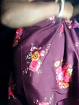 Nude-Priya2 online show from November 24, 2025, 7:02 pm