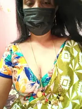 Snapshot of sana-99 chatting on June 3, 2026, 1:57 pm sana-99 online show from June 3, 2026, 1:57 pm