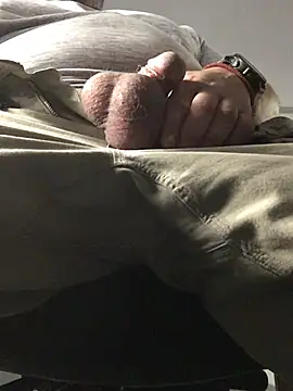 Malesub-84 online show from May 19, 2026, 2:34 pm