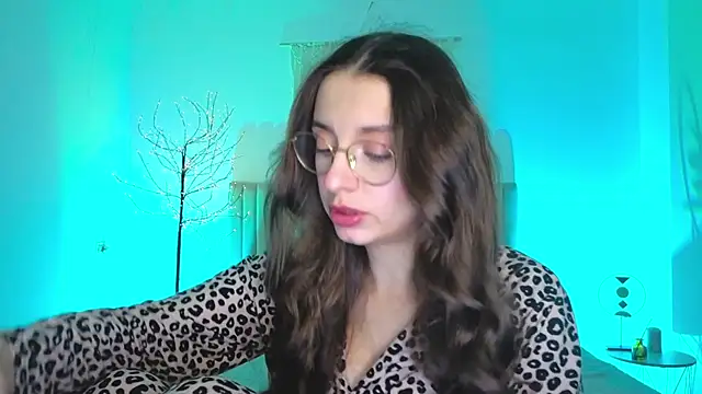 Real cutie1 online show from March 12, 2026, 2:01 pm