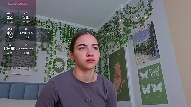 Snapshot of Ashley_Pierce chatting on November 6, 2025, 4:13 am Ashley Pierce online show from November 6, 2025, 4:13 am