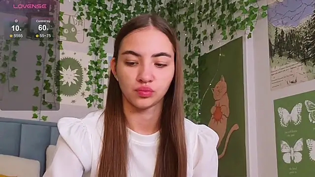 Snapshot of Ashley_Pierce chatting on November 17, 2025, 4:18 am Ashley Pierce online show from November 17, 2025, 4:18 am