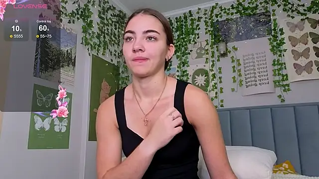 Snapshot of Ashley_Pierce chatting on December 1, 2025, 4:06 am Ashley Pierce online show from December 1, 2025, 4:06 am