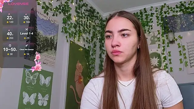 Snapshot of Ashley_Pierce chatting on December 3, 2025, 4:09 am Ashley Pierce online show from December 3, 2025, 4:09 am