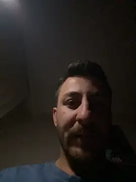 emredenizz07 online show from December 1, 2025, 6:46 pm