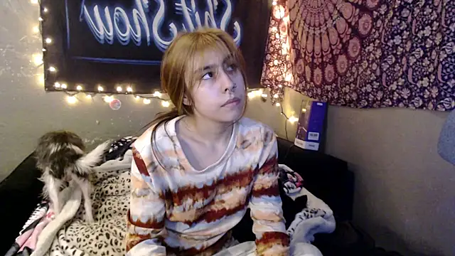Snapshot of London_Ray chatting on June 19, 2026, 12:48 am London Ray online show from June 19, 2026, 12:48 am