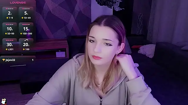 Sandy Belle online show from November 6, 2025, 9:37 pm