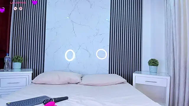 Snapshot of JackAndRosse_ chatting on March 18, 2026, 1:58 pm JackAndRosse online show from March 18, 2026, 1:58 pm