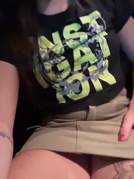 Snapshot of novinhacasada22 chatting on January 18, 2026, 3:43 am novinhacasada22 online show from January 18, 2026, 3:43 am