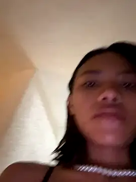 Nia Desire online show from September 26, 2025, 7:01 am