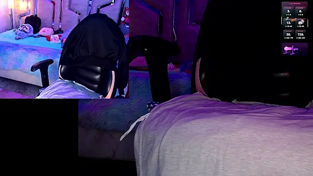 NicoleFerrel online show from March 6, 2026, 2:46 pm