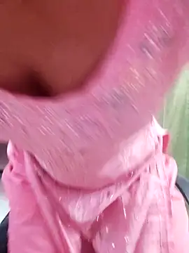 Reeta-rani online show from November 17, 2025, 4:07 am