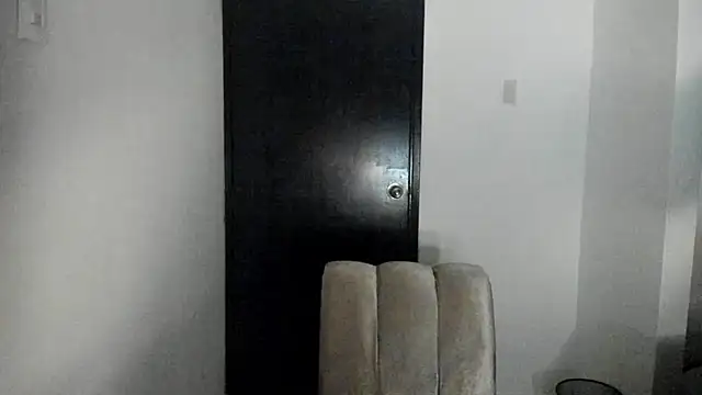 ThiagoLugo online show from April 24, 2026, 7:11 am