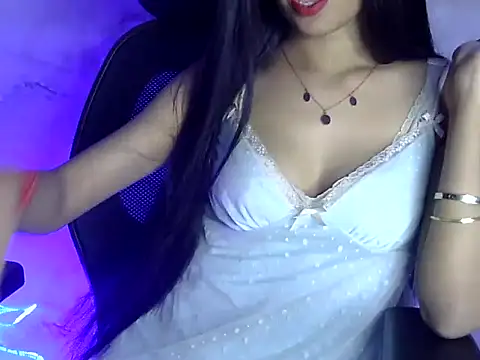 Snapshot of Shizuka_11 chatting on October 23, 2025, 7:23 pm Shizuka 11 online show from October 23, 2025, 7:23 pm